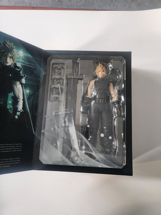 PLAY ARTS KAI CLOUD STRIFE FINAL FANTASY VII REMAKE VER. 2