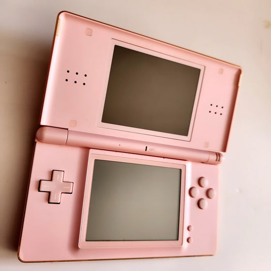 Nintendo DS Lite + accesorios